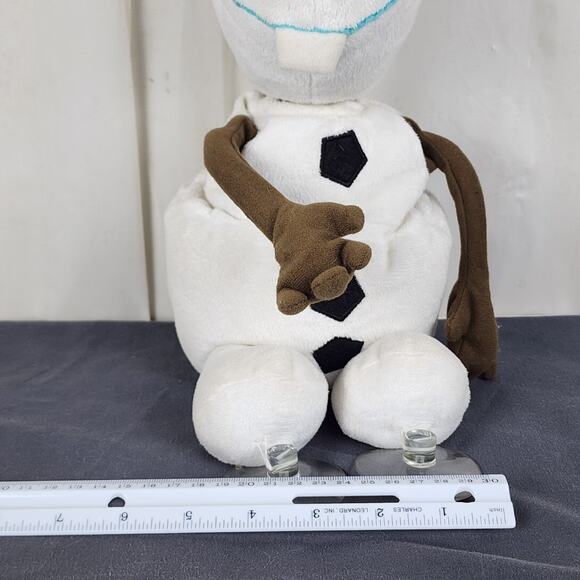 Disney's Frozen OLAF Window Cling Battery Musical Plush - Only Feet Suctions - Picture 13 of 13